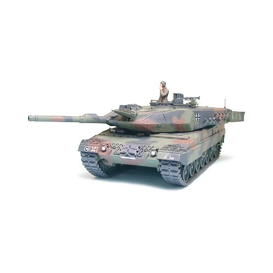 Leopard 2 A5 Main Battle Tank (Tamiya 35242) 1:35